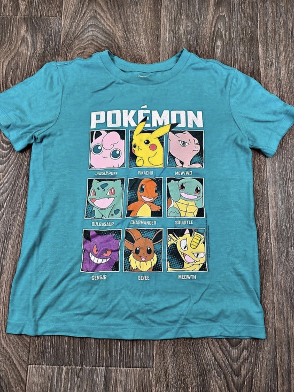 Old Navy Pokémon graphic tee Boys Medium